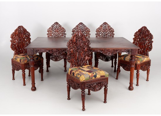 Diningroom furniture