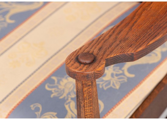 Diningroom furniture
