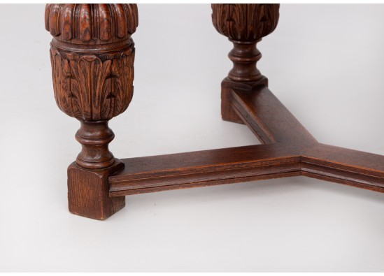 Diningroom furniture