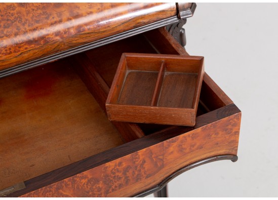 Secretaire
