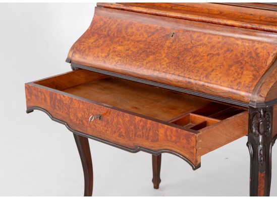 Secretaire