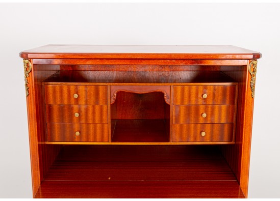 Secretaire