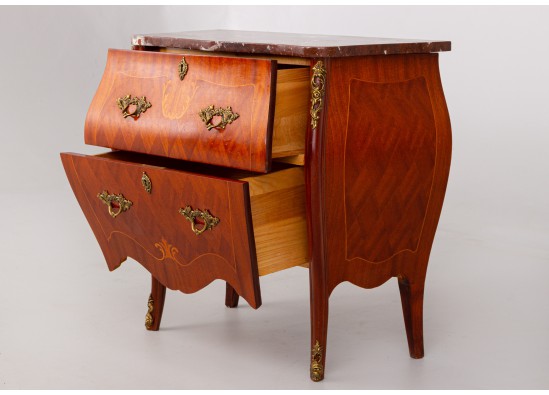 Commode