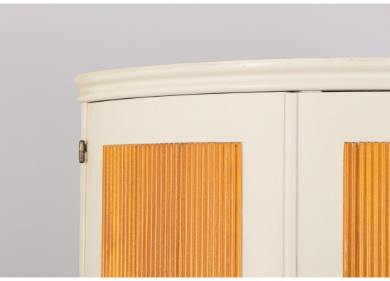 Corner dish cabinet
