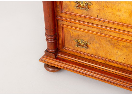 Commode