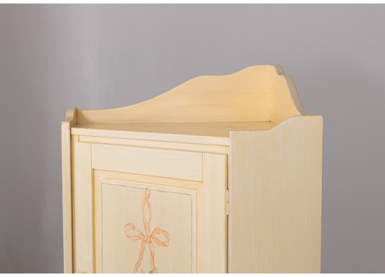 Corner dish cabinet