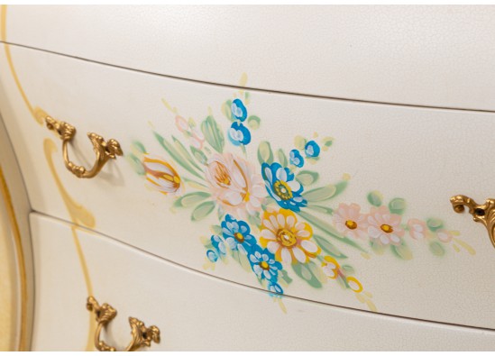 Commode with mirror