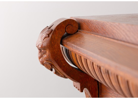 Commode