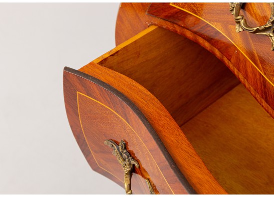 Commode