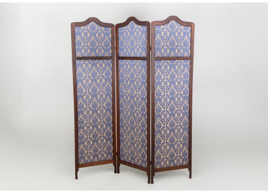 Folding screen