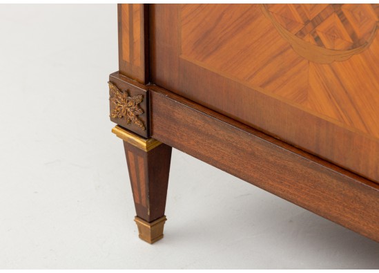Commode