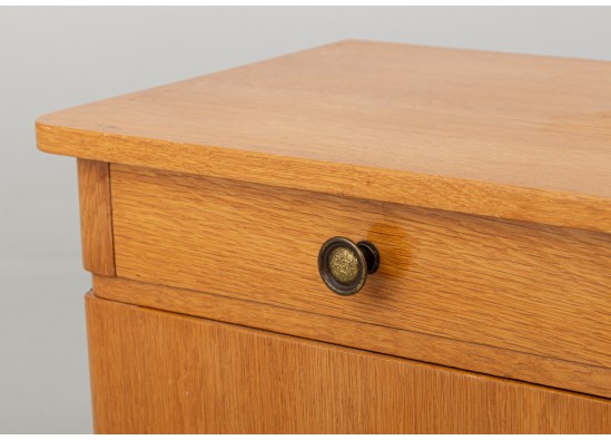 Commodes