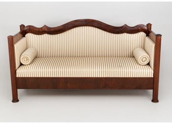 Sofa Old-fashioned bench