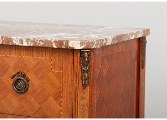 Commode