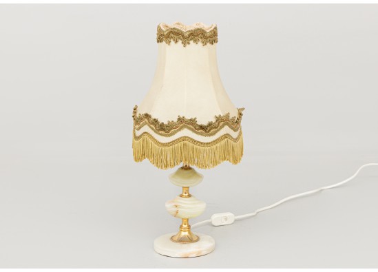 Table lamp