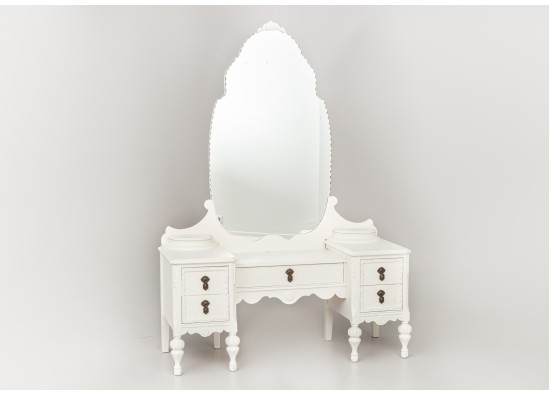 Dressing table