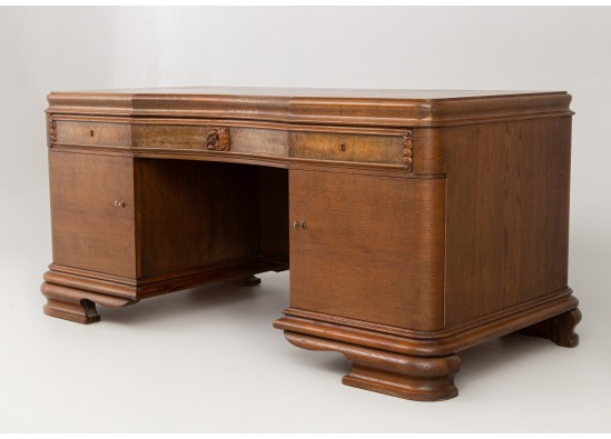 Workroom furniture