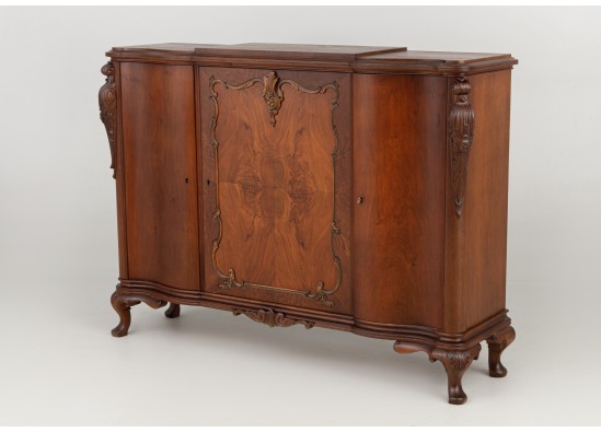 Dish cabinet-commode