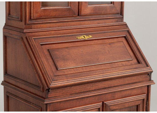 Secretaire