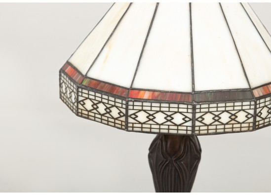 Table lamp