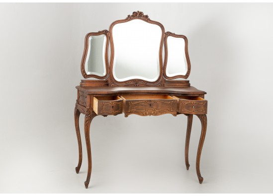 Dressing table