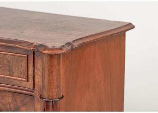 Commode
