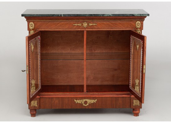 Commode