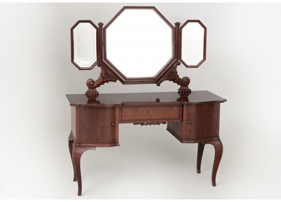 Dressing table