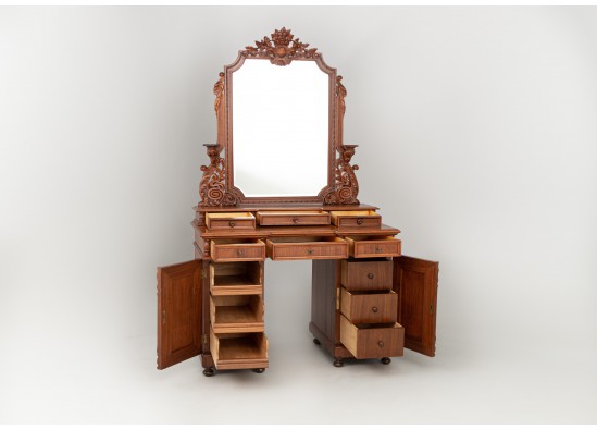 Письменный стол-kосметический столик с зеркалом