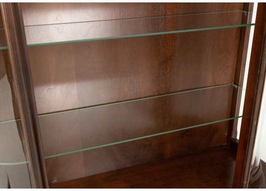 Dish cabinet