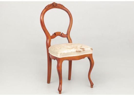 Chairs (2 items)