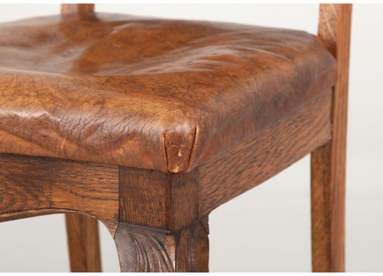 Chairs (2 items)