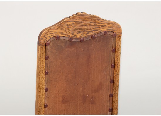 Chairs (2 items)