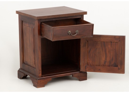 Commode (2 items)