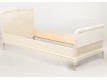 Beds (2 items)