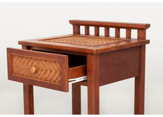 Commode (2 items)