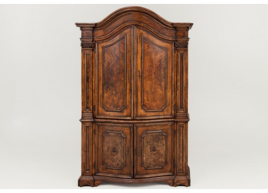 Dish cabinet