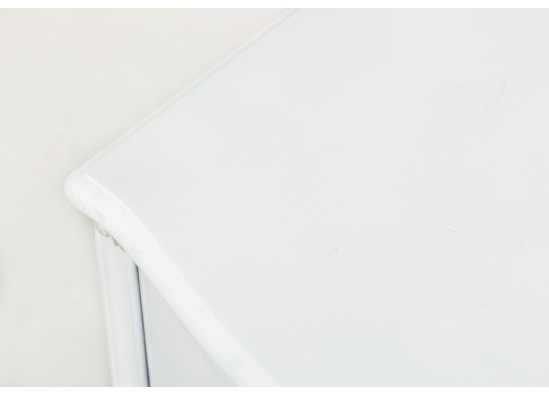 Commode (2 items)