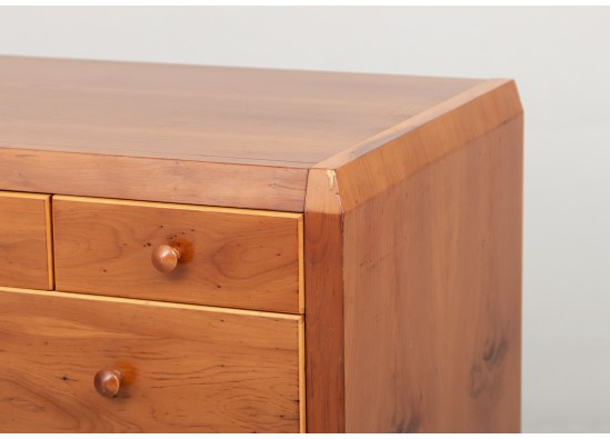 Commode