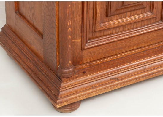 Disch cabinet