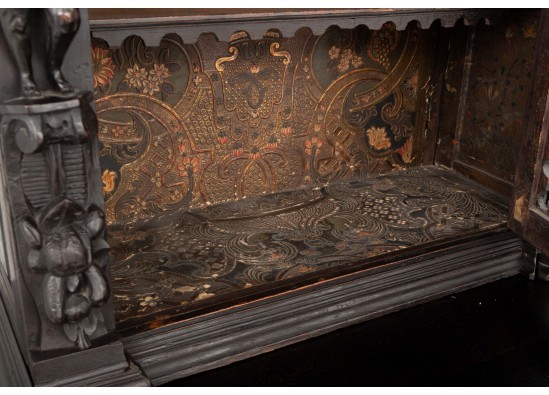 Disch cabinet