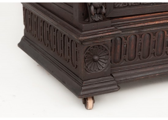 Disch cabinet