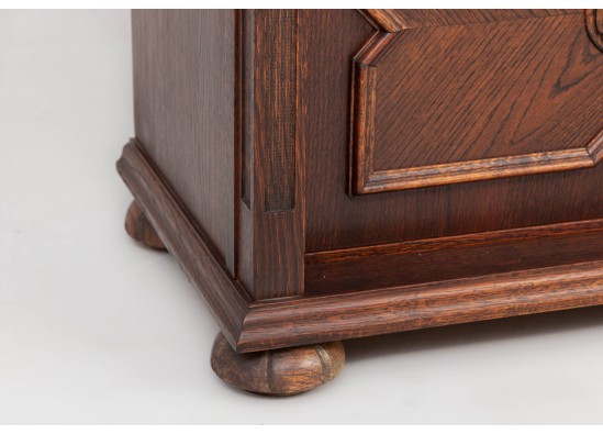 Bookshelf