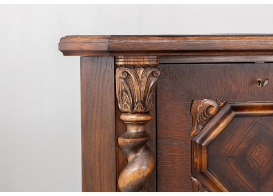 Furniture set