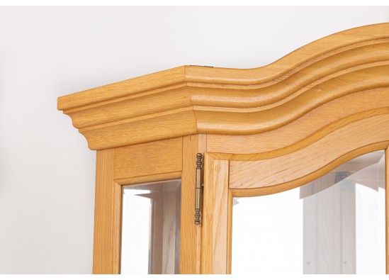 Dish cabinet