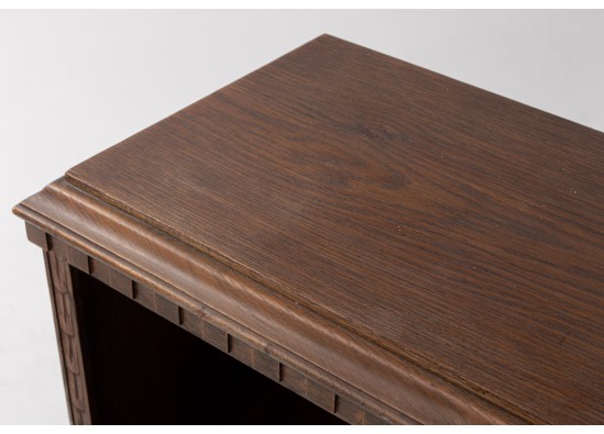 Books shelf