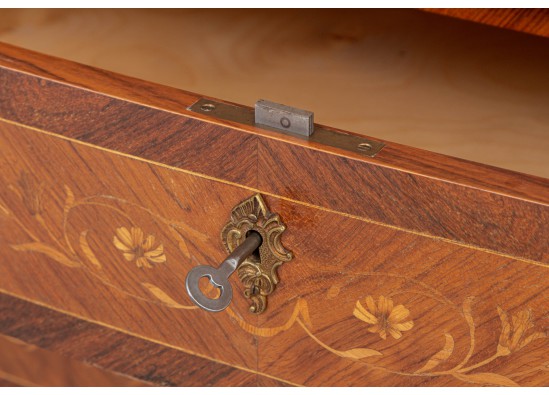 Secretaire