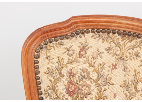 Chairs (6 items)