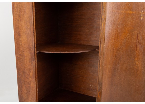Corner dish cabinet