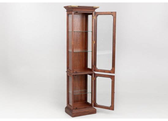 Dish cabinet